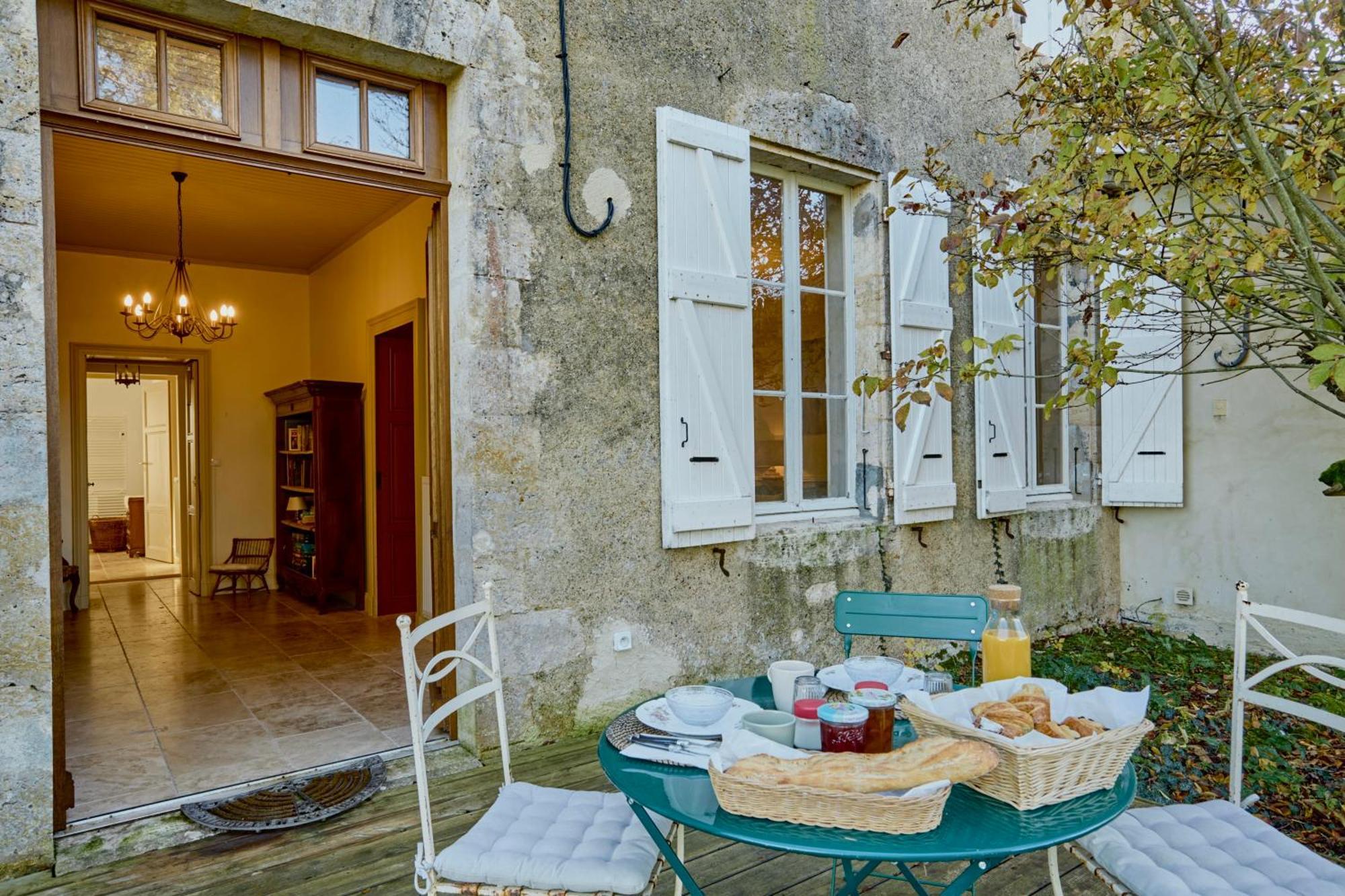 Chambres D'Hotes De Charme Avec Piscine - Le Clos Boissiere Valence-sur-Baïse Εξωτερικό φωτογραφία